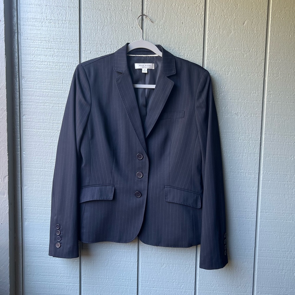 Anne Klein Platinum Classic Black Wool Blend Pinstriped Blazer Office Evening